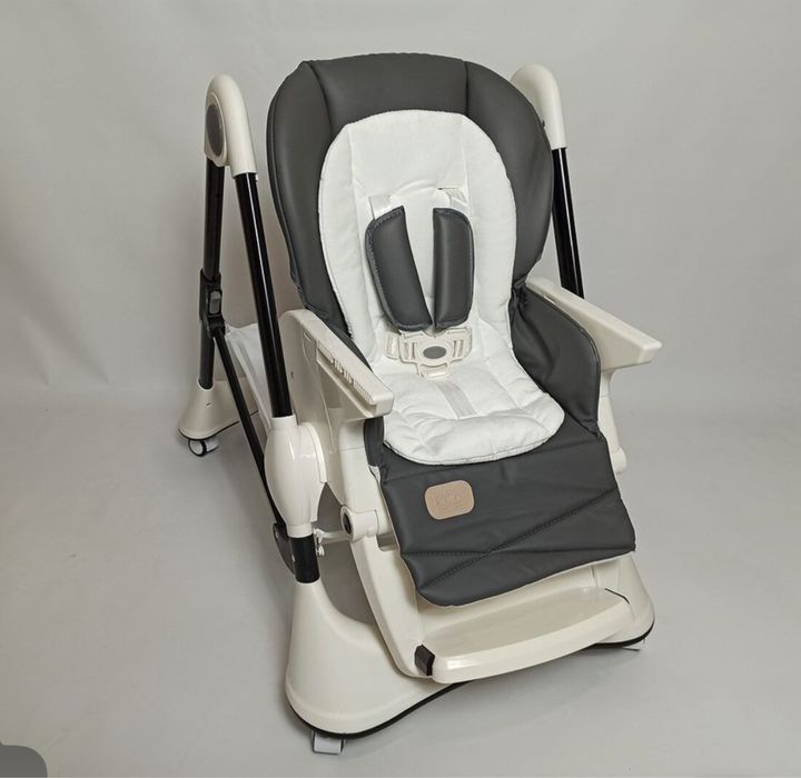 Стільчик для годування CARRELLO Stella