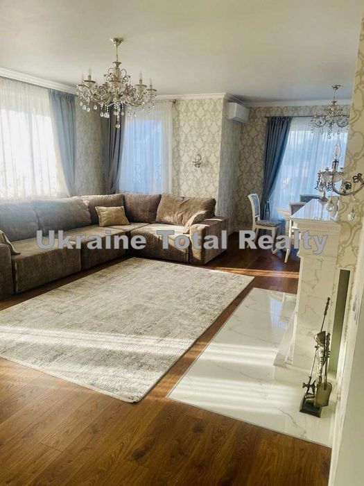 Васильків! Чудовий будинок з ремонтом 240м2 + 15сот! Вул. Михайлівська