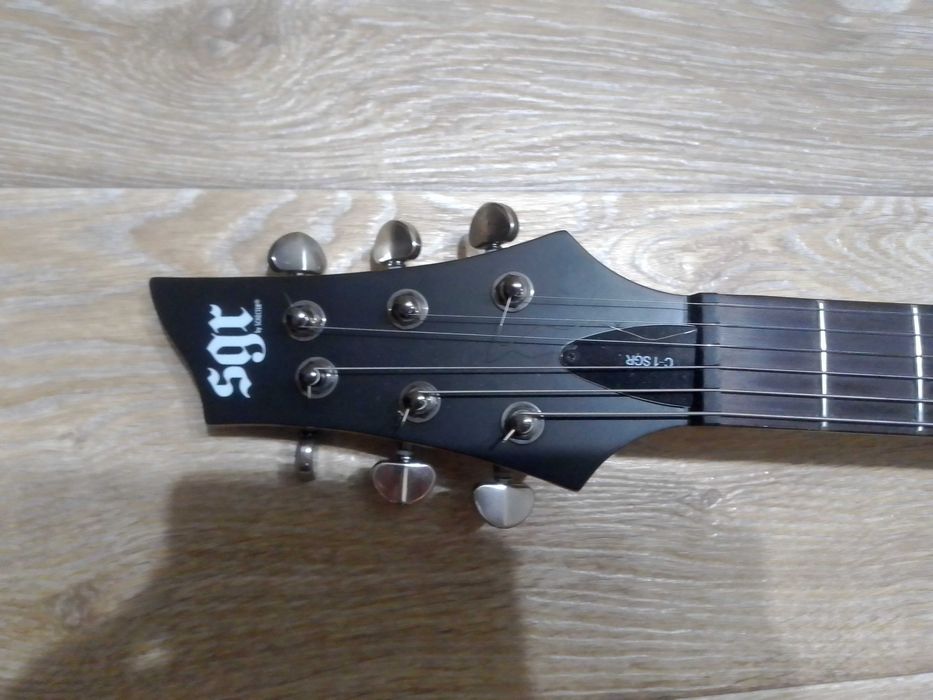 Електрогітара C-1 SGR by Schecter