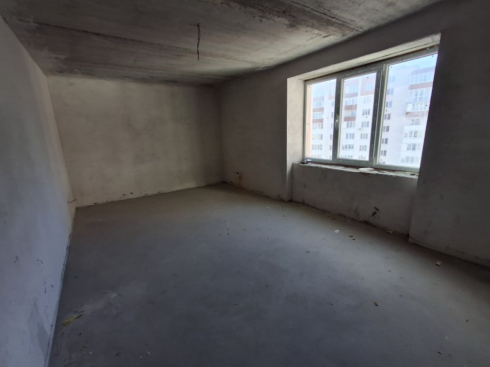 Продаж квартири по вул. Тролейбусна