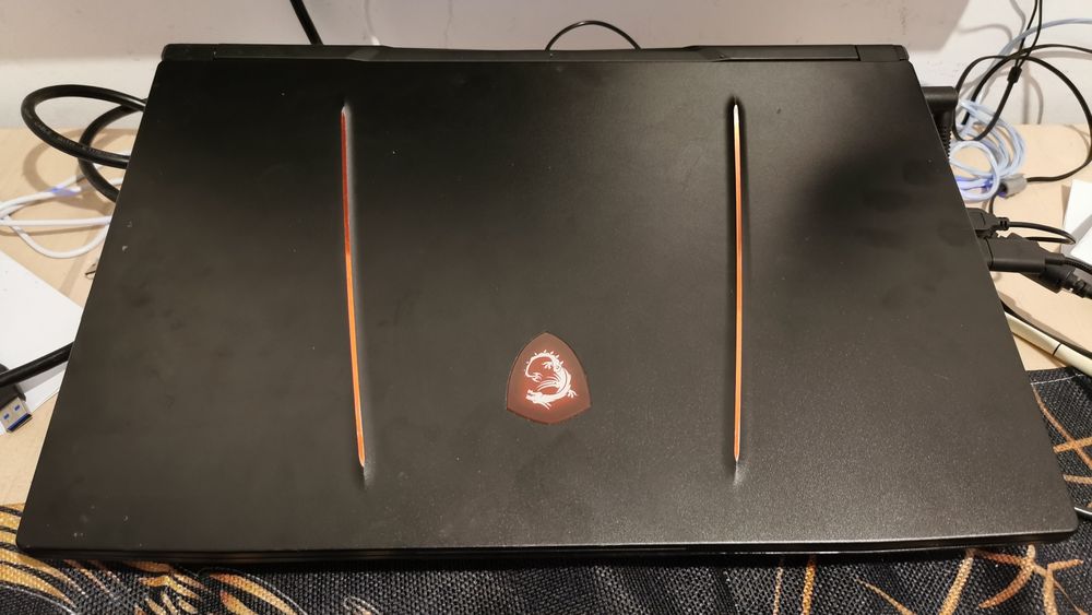 MSI GE75 Raider SGS (RTX 2080 Super, i7 10Gen)