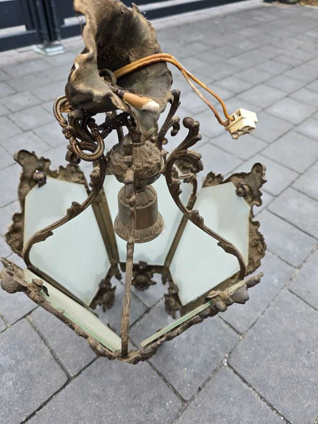 Żyrandol mosiężny