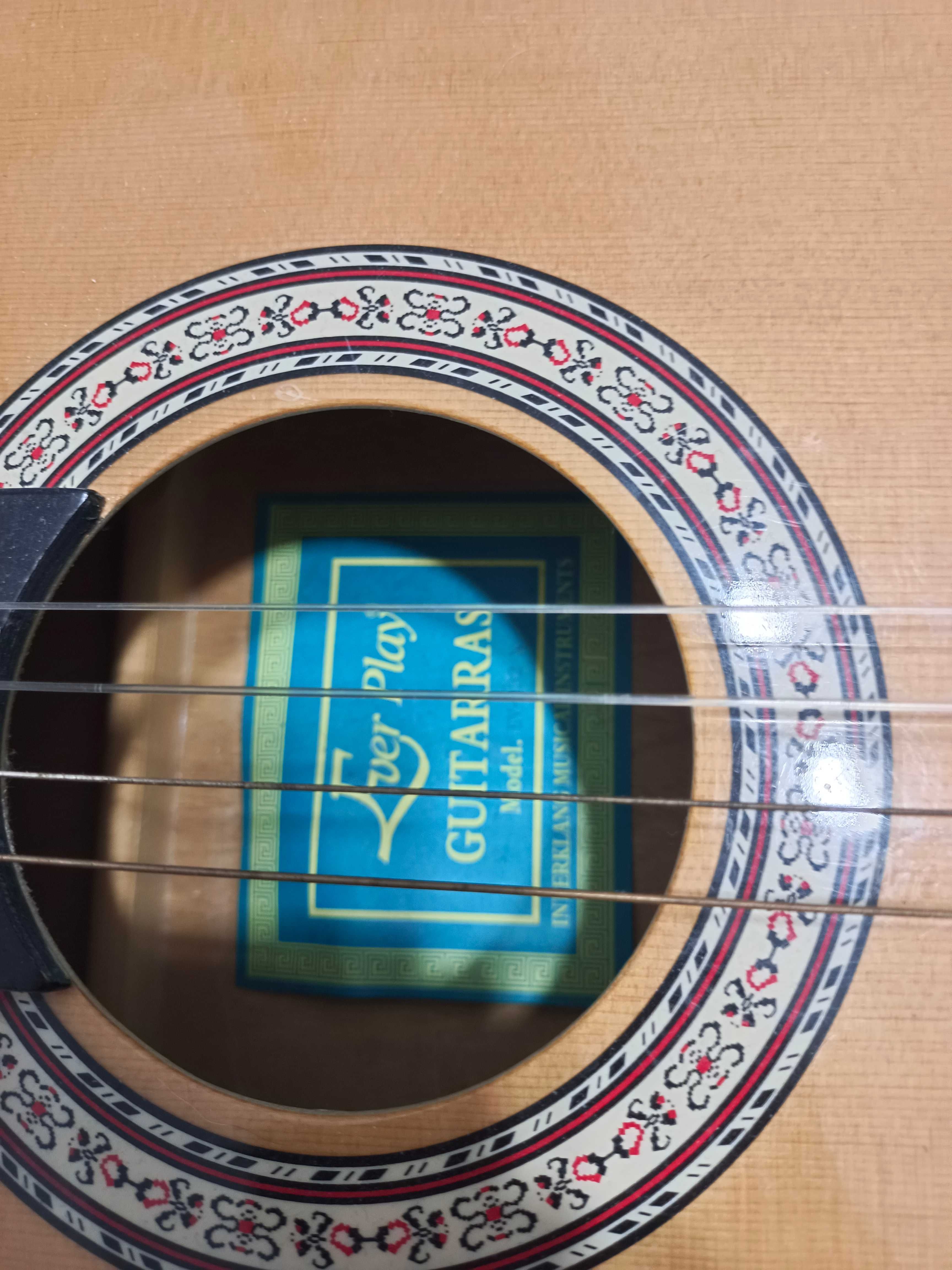 Gitara Every Play model EV-132N