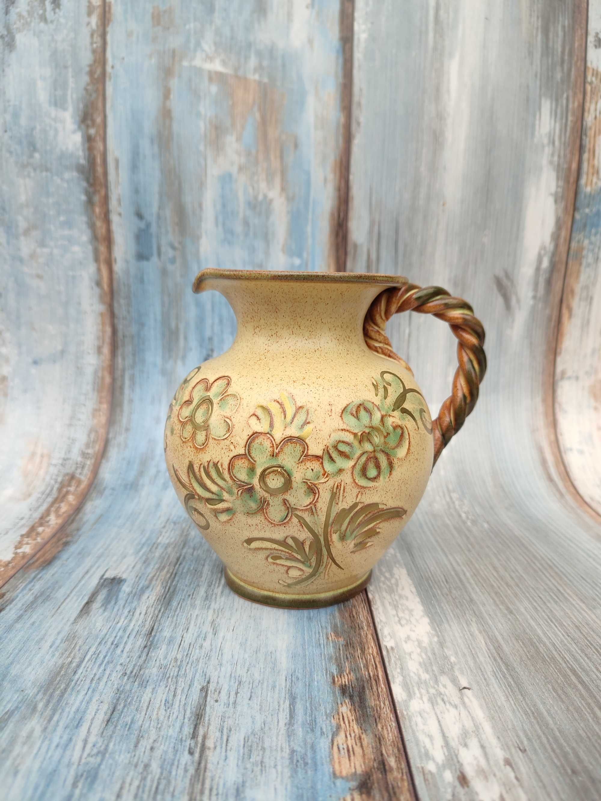 Ceramiczny Dzbanek -vintage - nakrapiany -