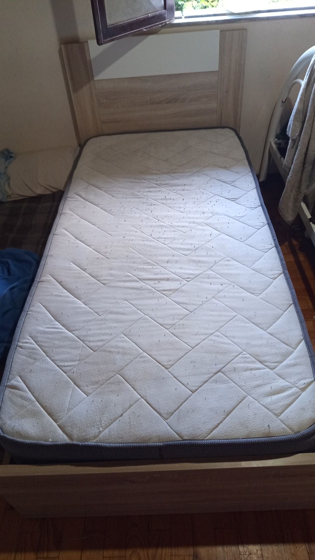 Cama de solteiro