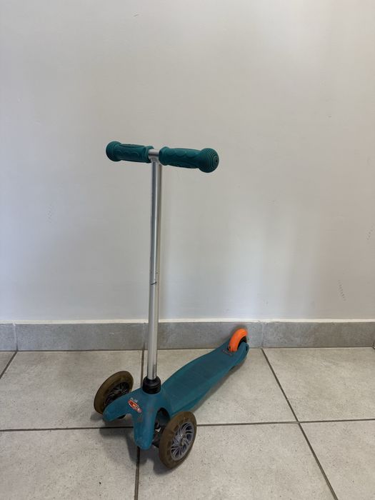 Самокат дитячий в справному стані