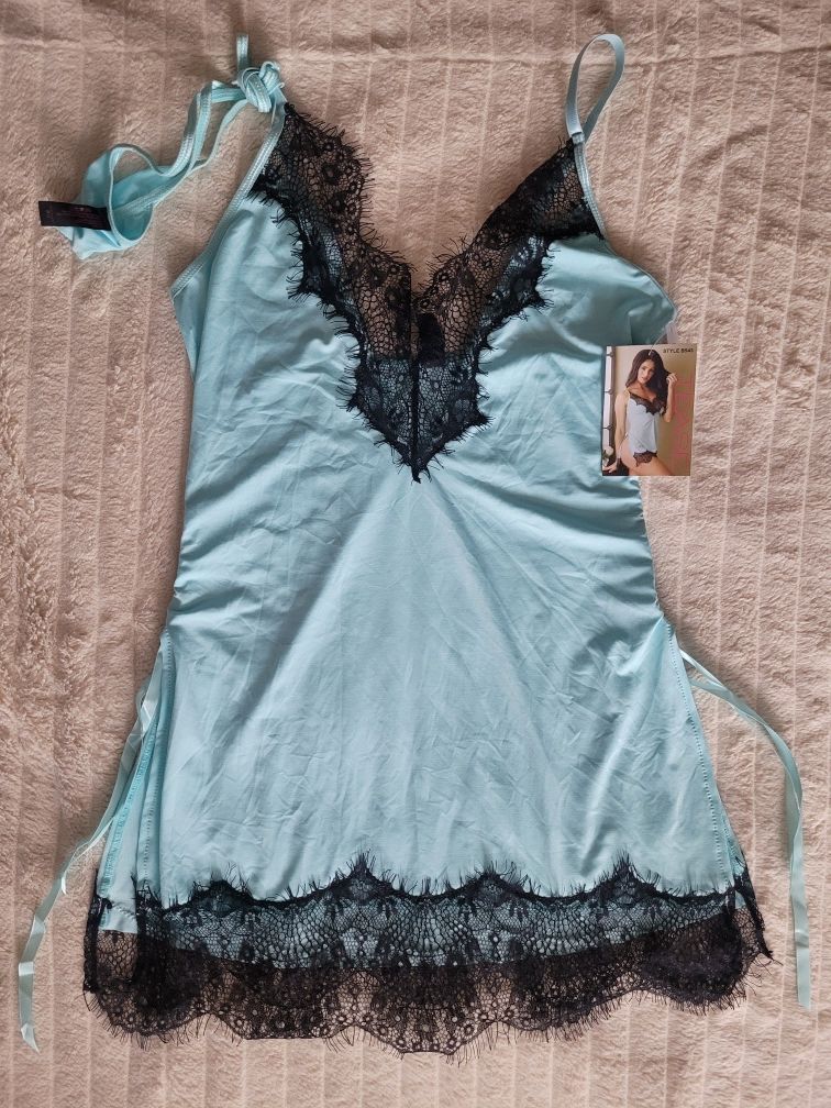 Koszulka nocna haleczka rzęski koronka ze stringami,M/L