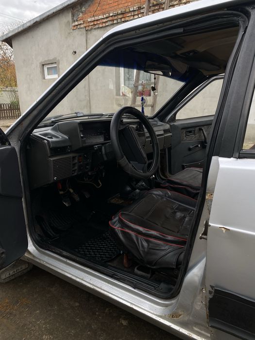 Продам ваз 21099 присутній торг