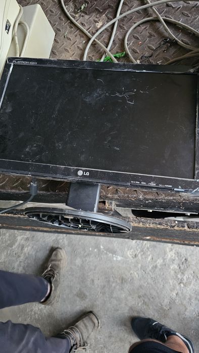 Cx registadora e monitor