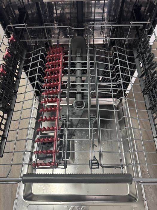 Maquina de louca AEG