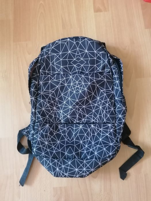 Nowy lekki plecak