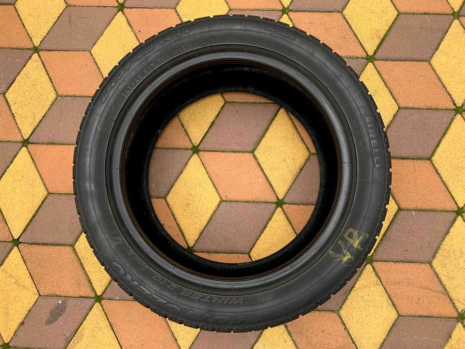 245/45 R17 Pirelli Sottozero Winter. Шини зимові 4 шт.