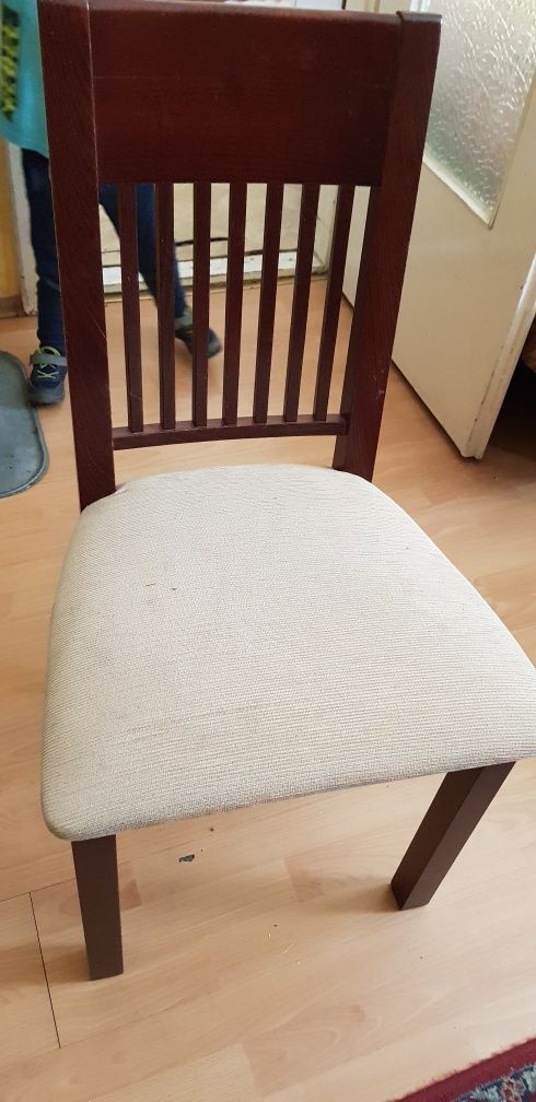 Komplet duży drewniany stół z 6 krzesłami