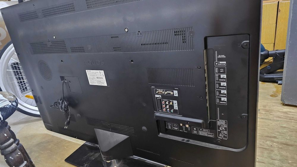 Telewizor Sharp LC-52LE830E 50 cali