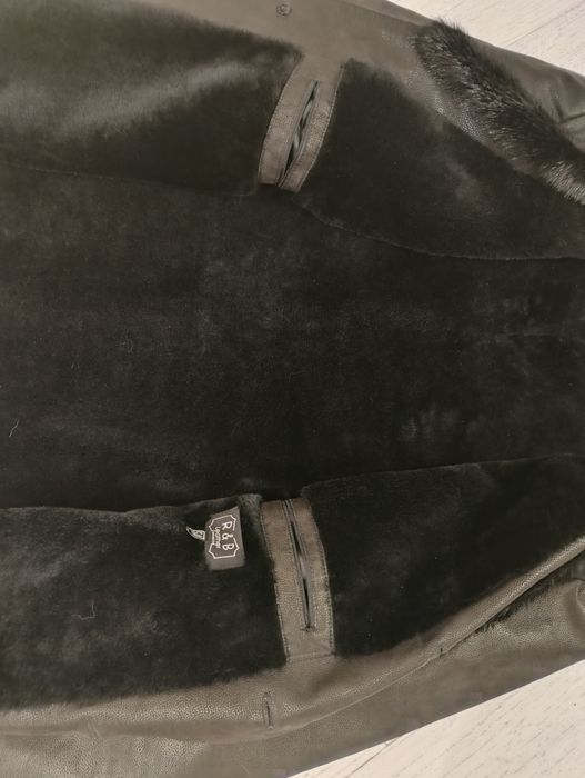 Продам чоловічу дублянку 54р.,  з норковим коміром.