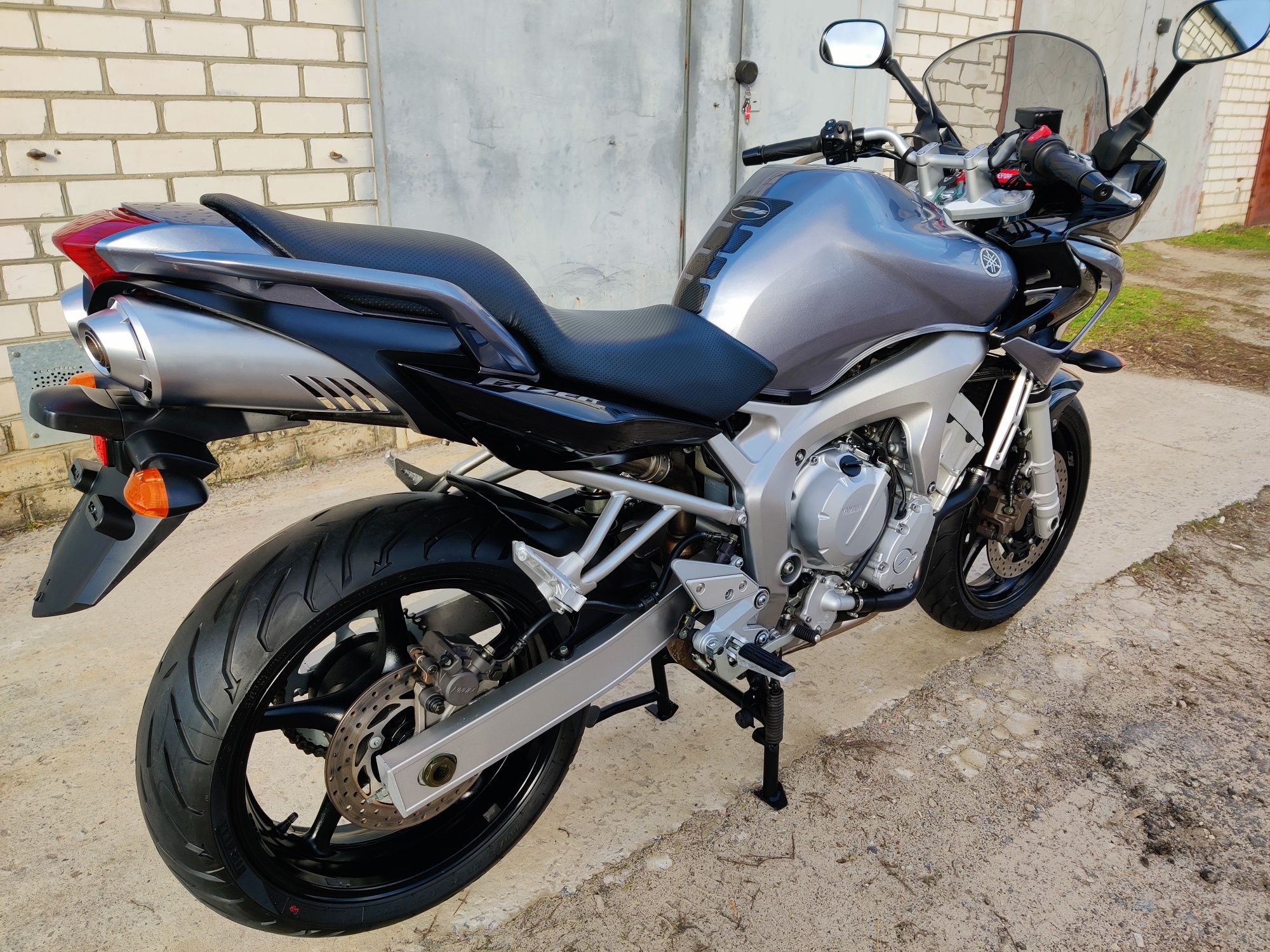 Yamaha FZ6 Fazer 2005