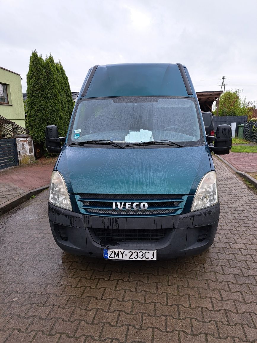 Sprzedam busa Iveco