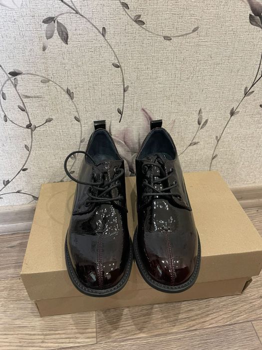 Продам лофери лаковані