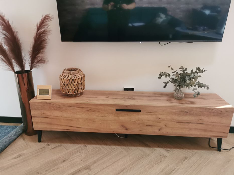 Szafka pod telewizor RTV