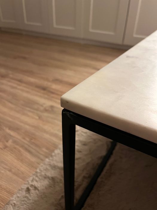 Stół marmurowy Westwing Alys 120x70 – stan idealny, okazja!