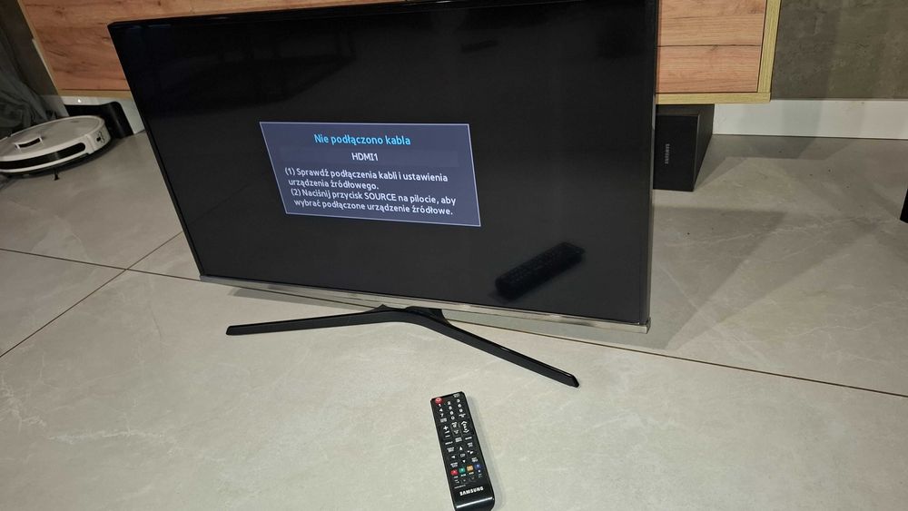 Telewizor Samsung UE32J5100AW, 32 cale. FULLHD