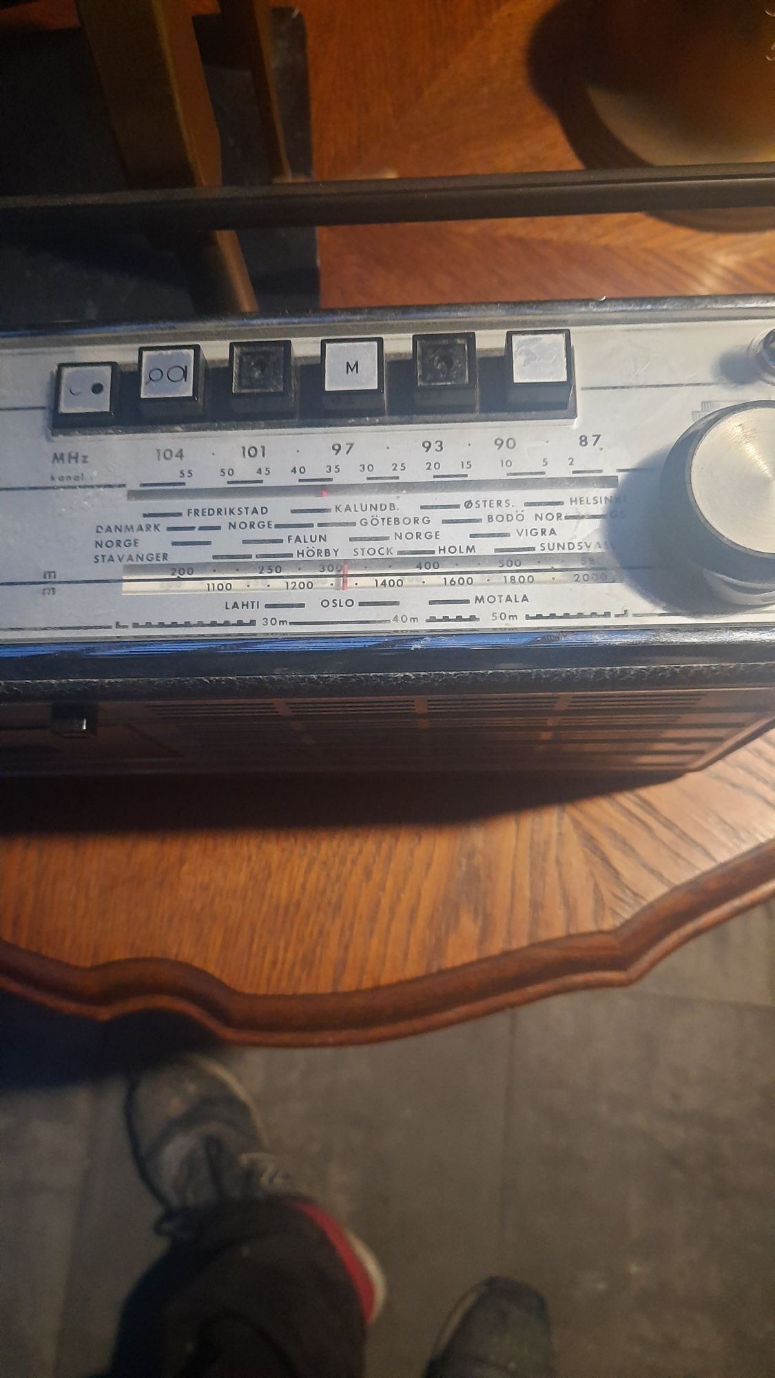 Stary radiomagnetofon Philips