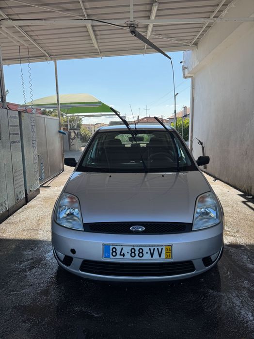 Ford fiesta 2004