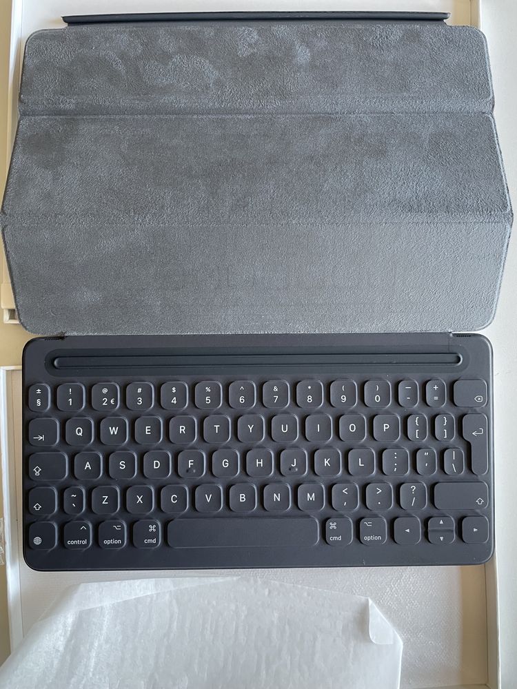 Klawiatura Oryginalna Apple Smart Keyboard A1829