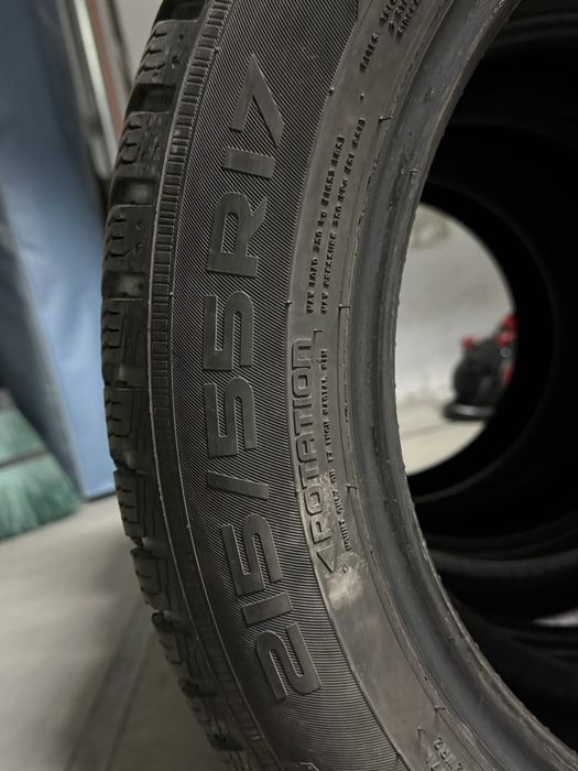 Резина зимова ..