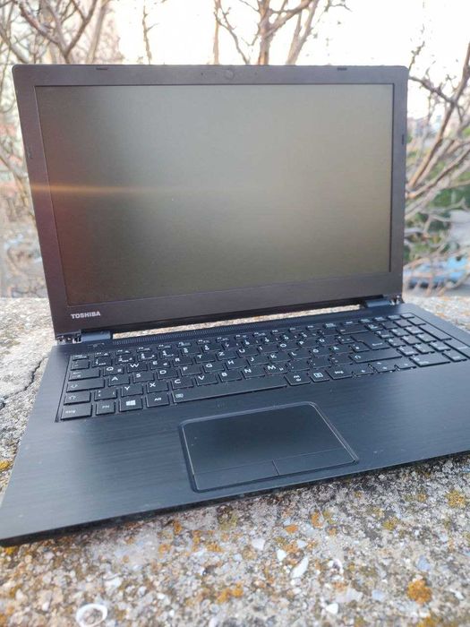 Ноутбук Тошиба Satellite pro батарея больше 3. i3, ssd m2, 8 gb ram
