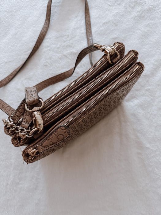 Mala de mão e tiracolo Guess