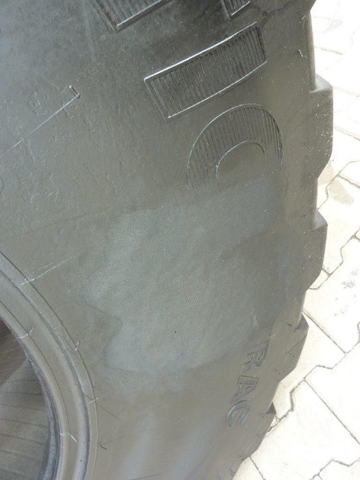 Opona używana rolnicza 800/60R32 VREDESTEIN FLOTATION TRAC 3800zł W943