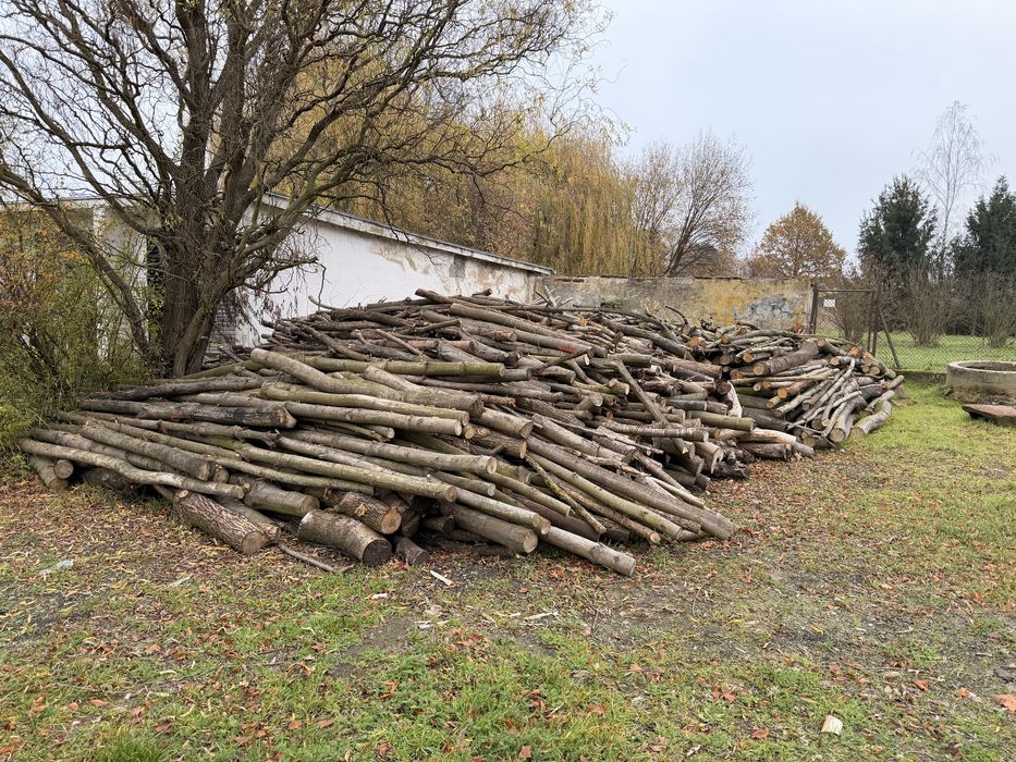 Drewno opałowe gałęziówka
