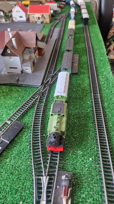 Железная дорога ГДР  ТТ 1/120 Паровоз и 5 вагонов комплект