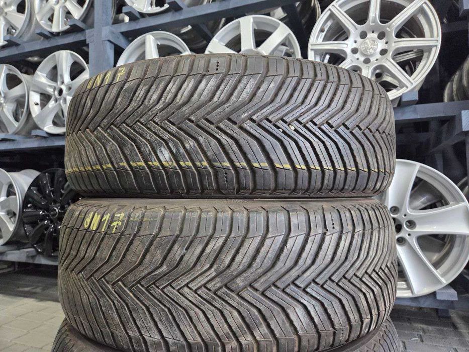 Б/у комплект All Season 235/55 R19 Michelin CrossClimate2 DN17