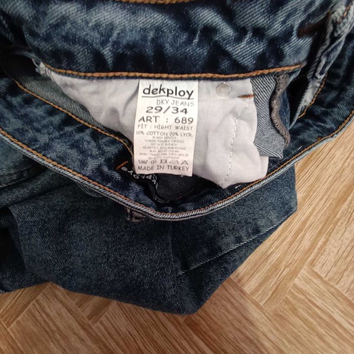 Продам джинсову спідницю