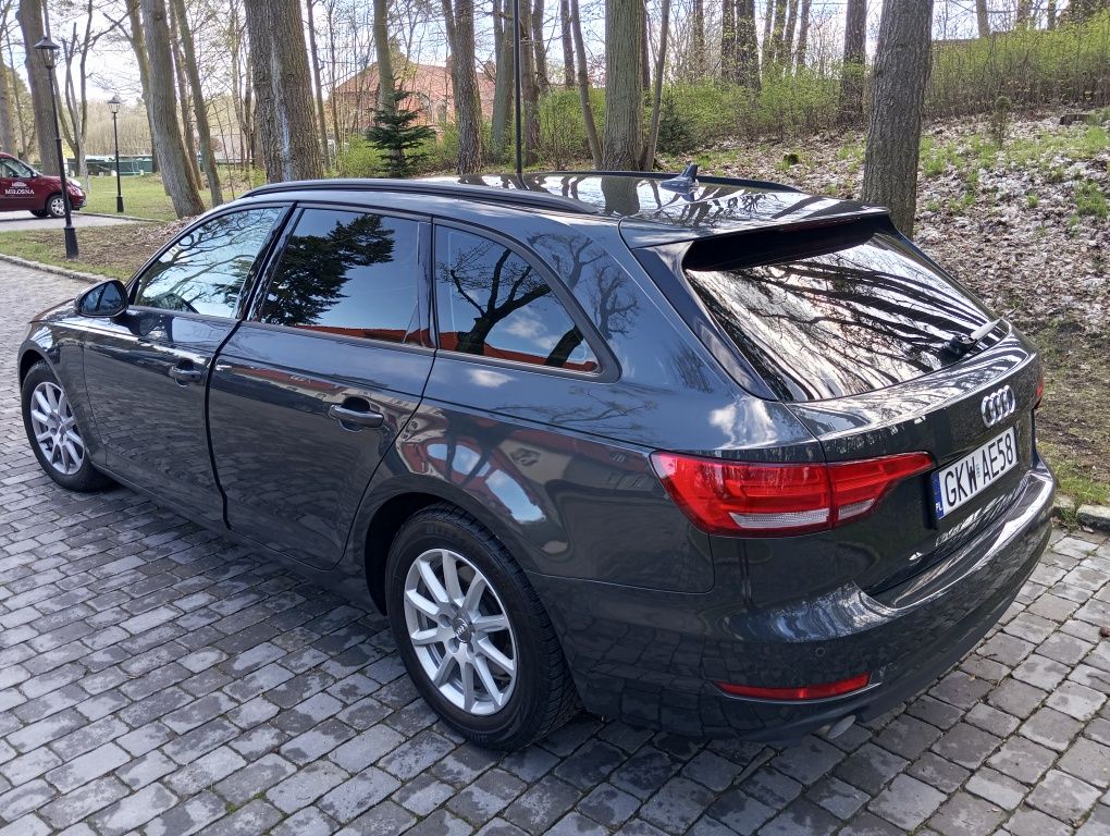 Audi A4 B9 2.0 TDI , 150 km, automat