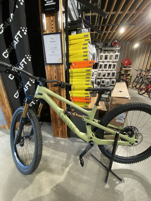 Canyon Spectral 125 CF9 trail enduro muc off