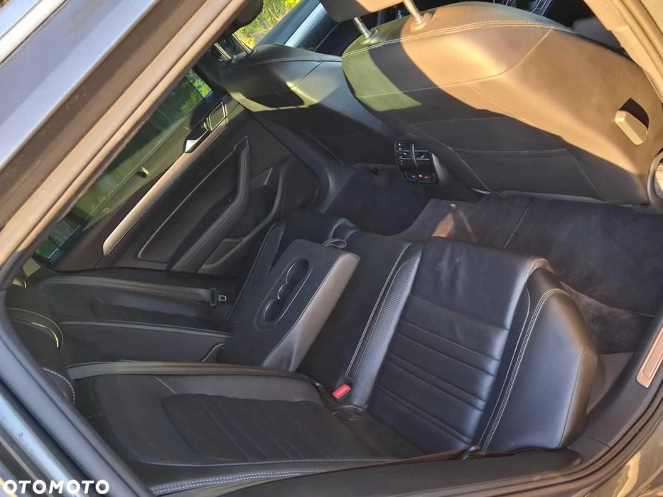 Volkswagen Passat 2.0 TDI BMT Highline R-Line 190km