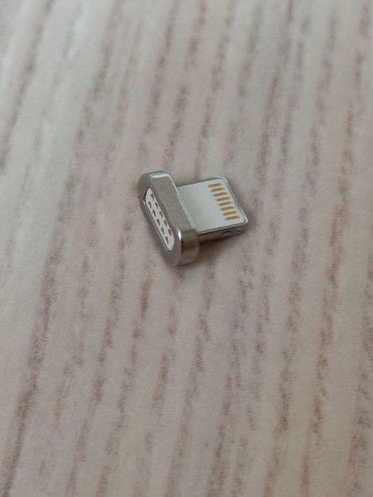Коннектор Apple Lightning для магнітного кабелю зарядки