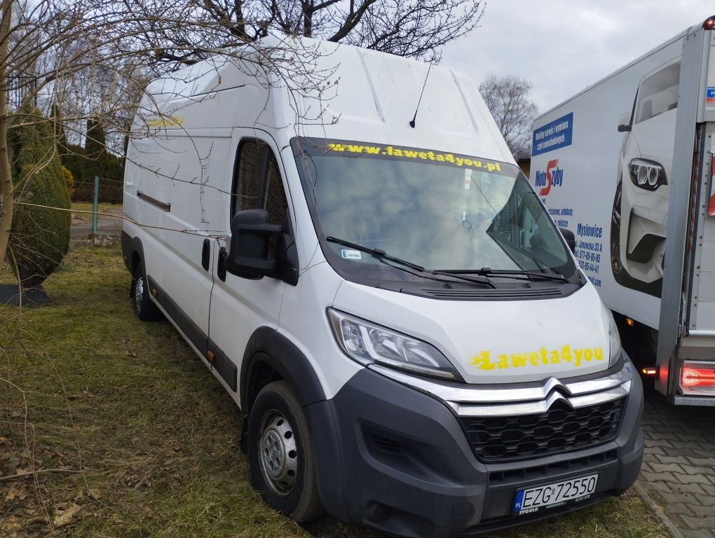 AuToLaWeTa BuS  WyNaJeM WyPoŻyCzaLnIa ChŁoDnI mRoŻnI LoDóWkI TrAnSpOrt