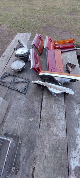 Lampy klosze fiat 126p audi światła
