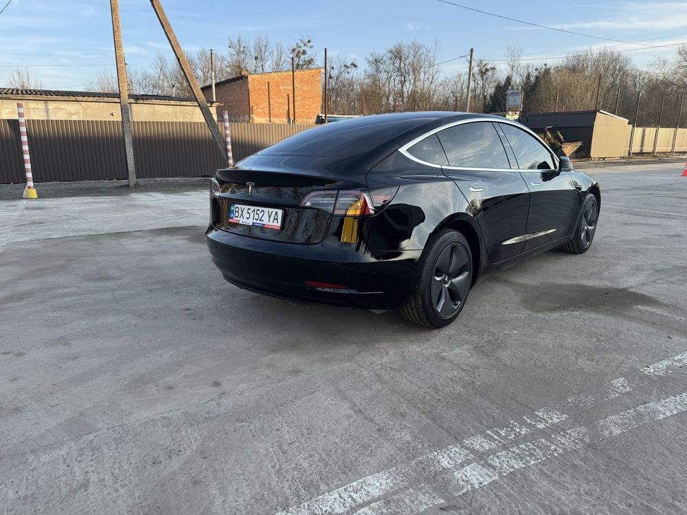 TESLA MODEL 3 2019року