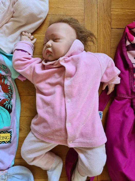 Lalka jak Reborn wraz z ponad 30 elementami ubioru+butelka