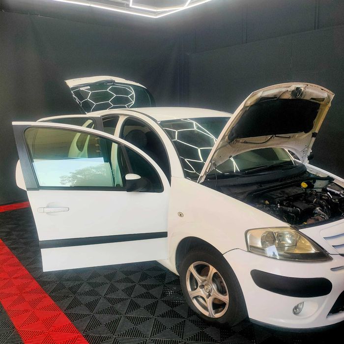 Citroën C3 impecável