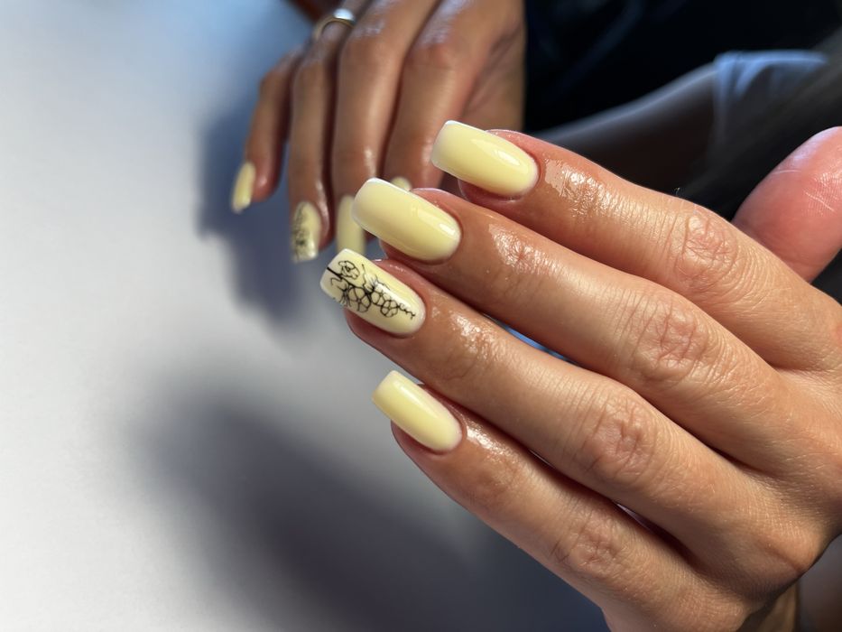 Маникюр М.Спортивная