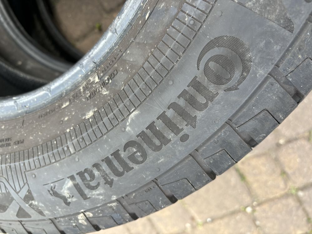 235/65/16C continental 2 szt