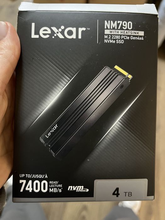 Lexar NM790 4TB NVMe SSD (з радіатором охолодження)