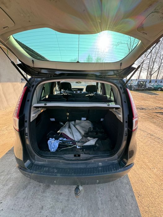 Авторозборка шрот Запчастини Рено Сценік 3 Renault Scenic 1.4TCe NV676