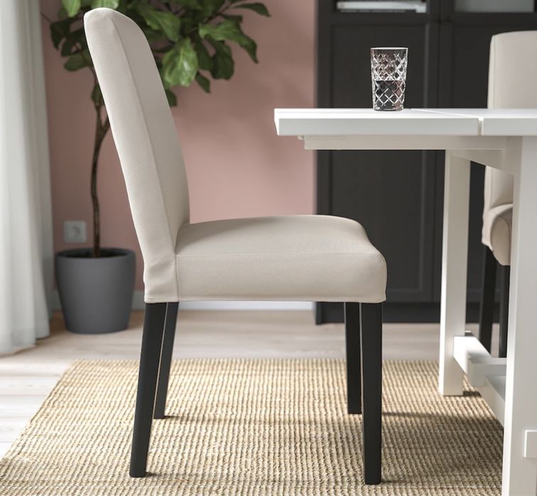 Cadeiras Bergmund IKEA (4 com capas]